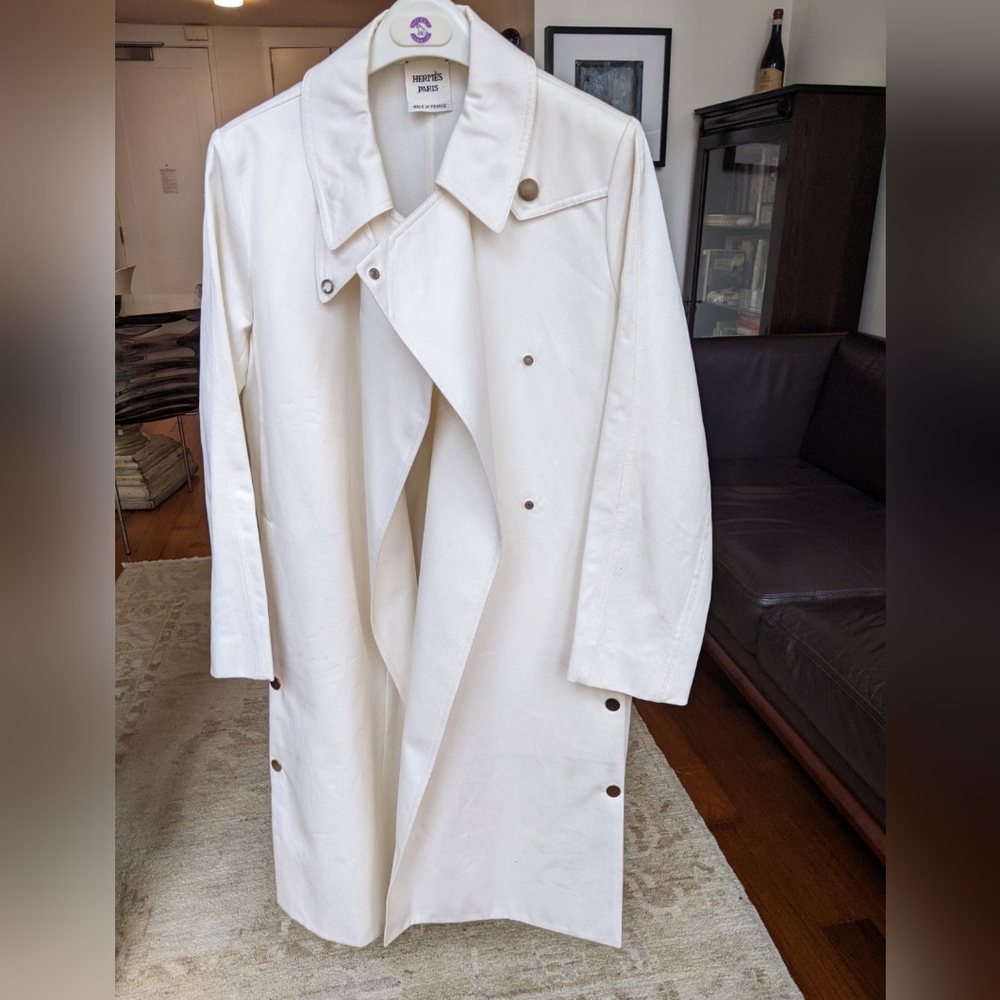 Hermés Woman's Cotton Trench.
